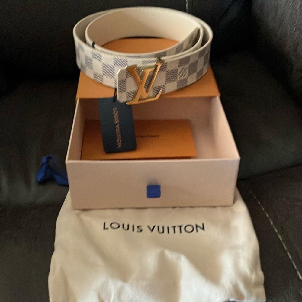New Louis Vuitton Checkered Belt - White and Gold